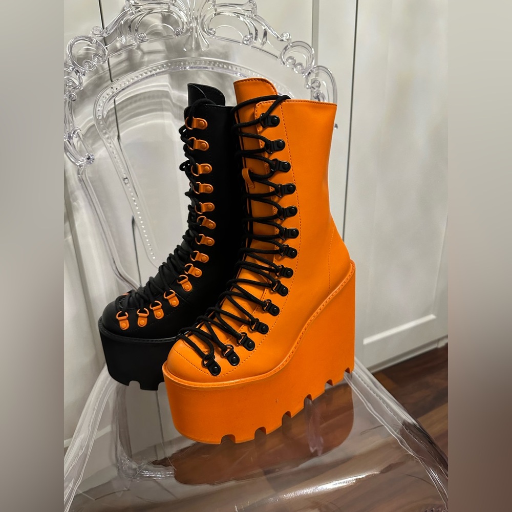 Wedge Boot (39)